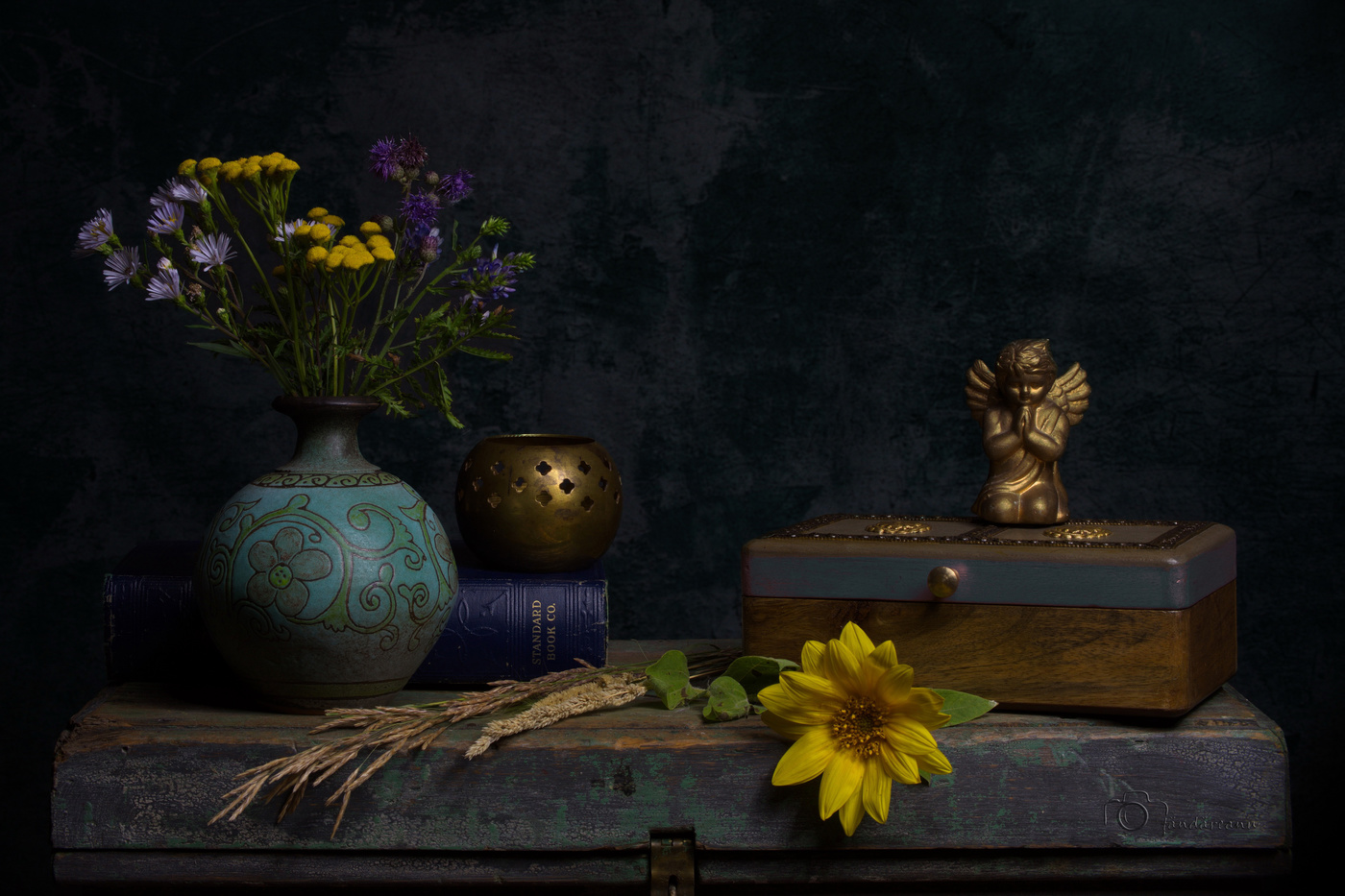Still life with wildflowers