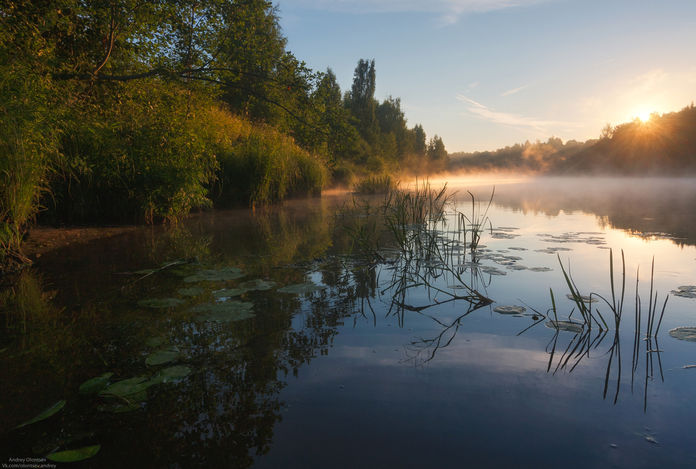 An der ersten Ampel.