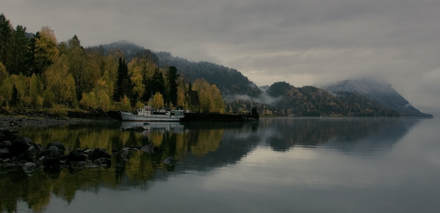 Überwiegend bewölkt.