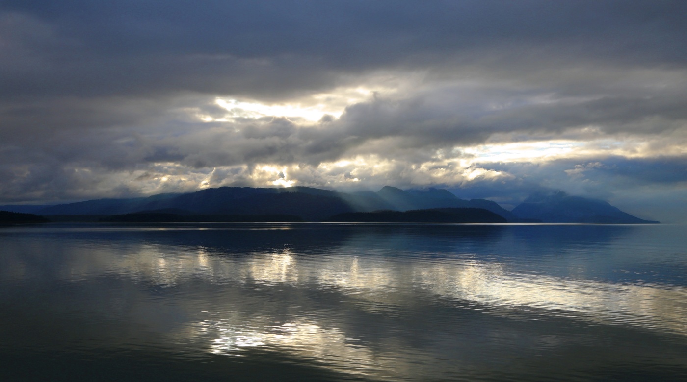 Der Kampf von Licht und Dunkelheit