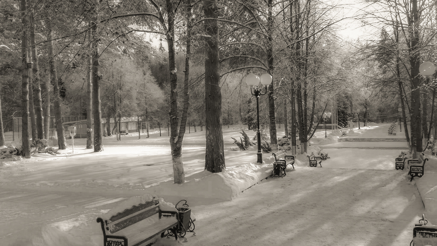 Sonnenaufgang über dem Fluss