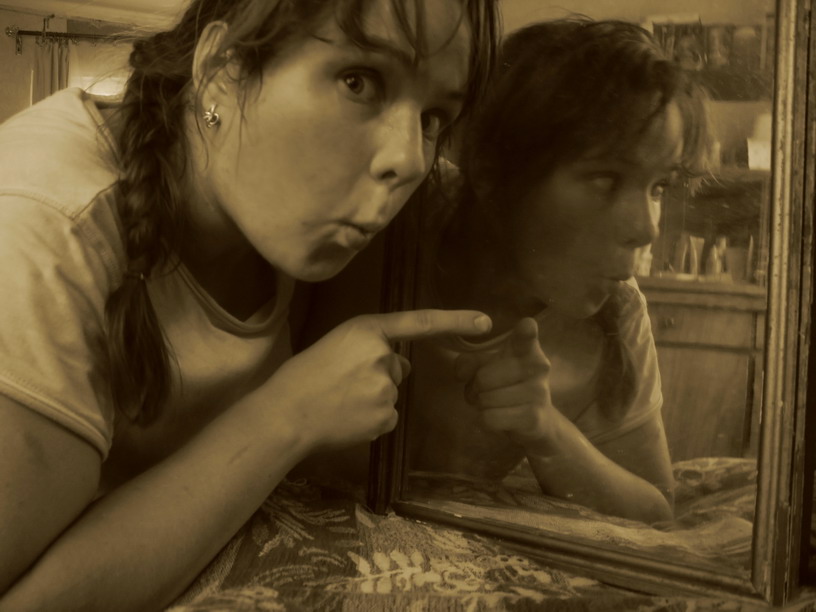 Affe und der Spiegel