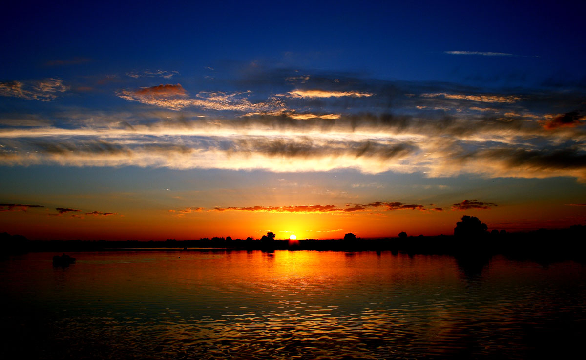 Ein letzter Blick auf den heutigen Tag Licht der untergehenden Sonne