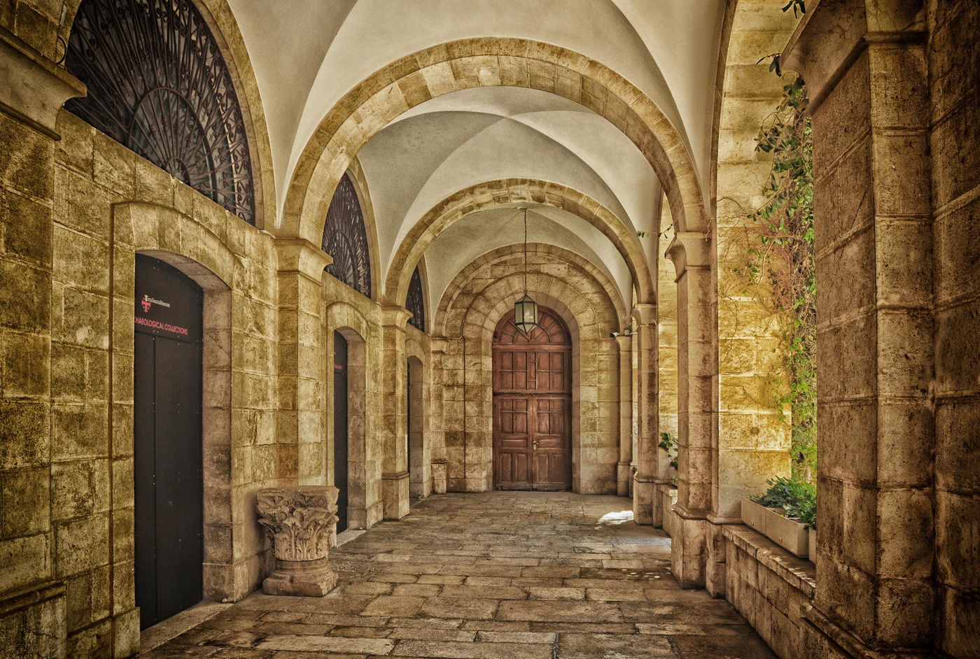Jerusalem Courtyard