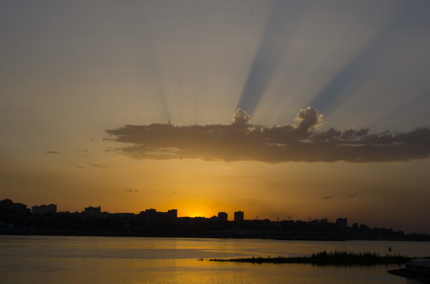 Die Stadt schläft ...