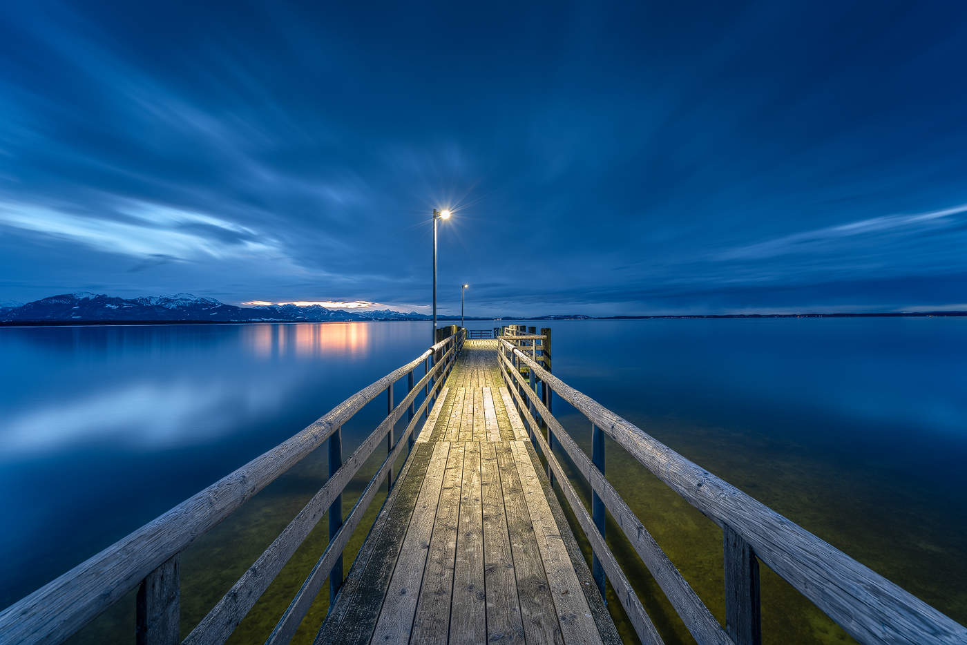 blaue Stunde am Chiemsee