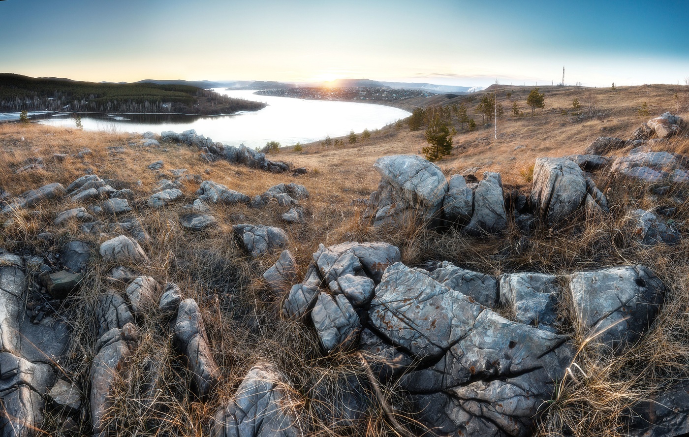 April Sonnenuntergang