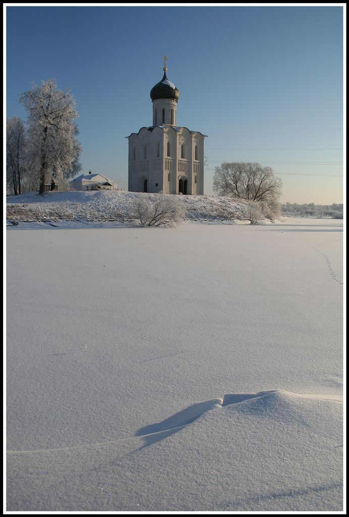 Kirche der Fürbitte auf dem Nerl.
