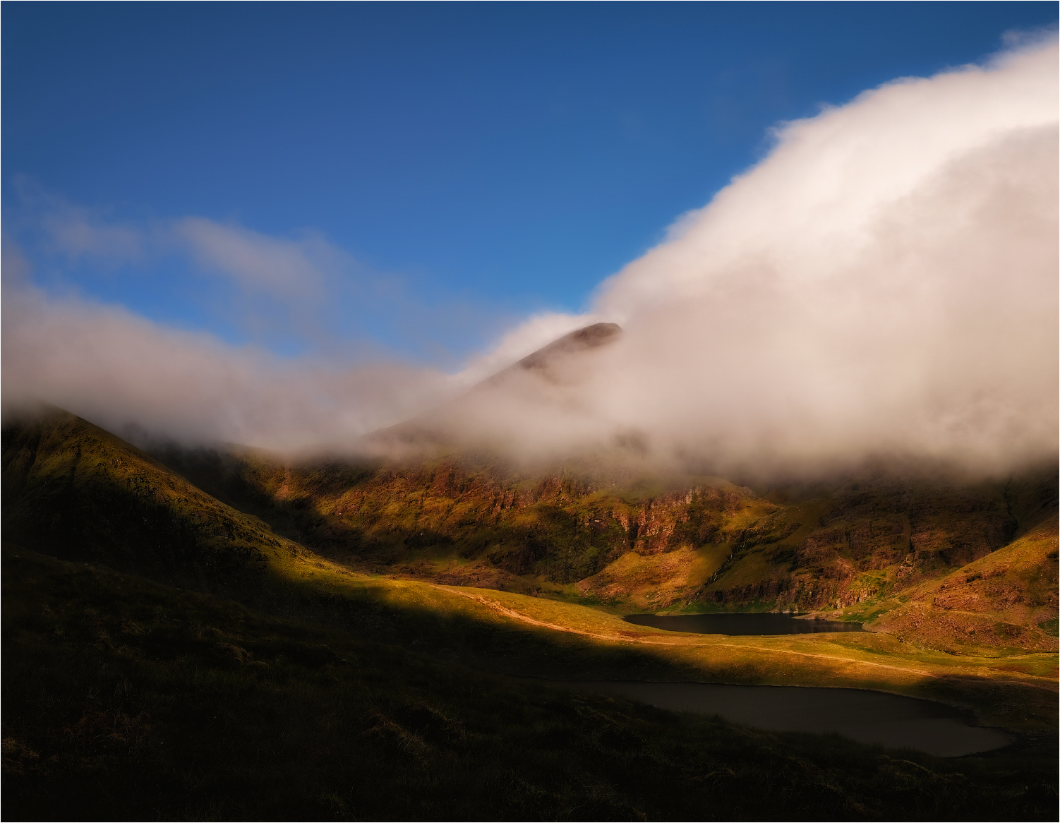 ...Carrauntoohil from the valley...