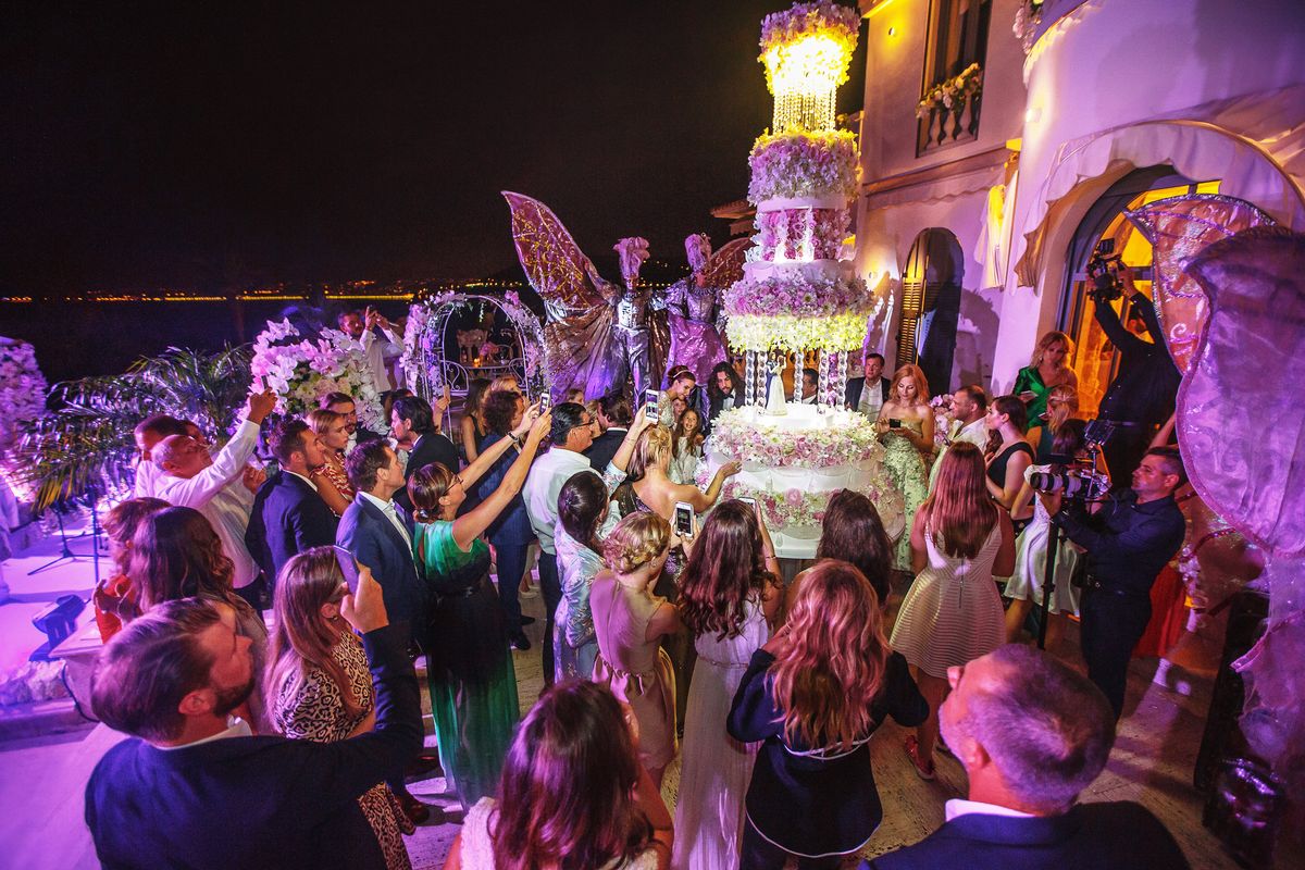 Fantastic wedding party