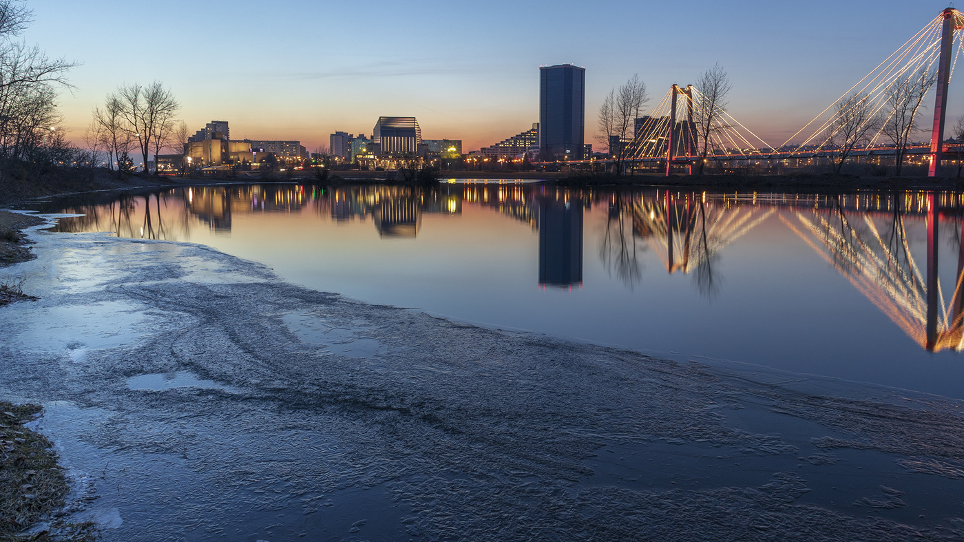 Im Licht des Sonnenuntergangs.