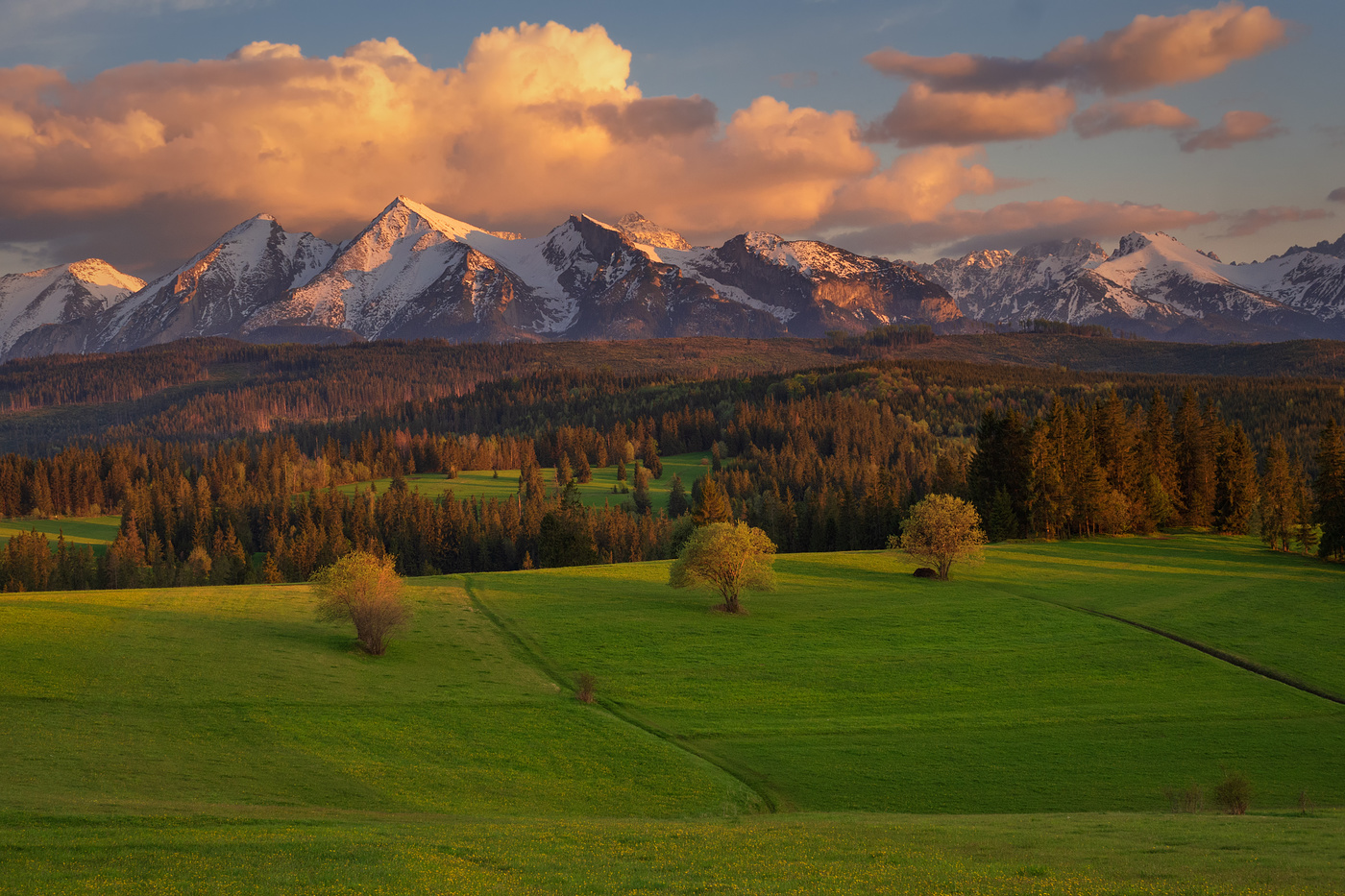 Spring evening in Tatras