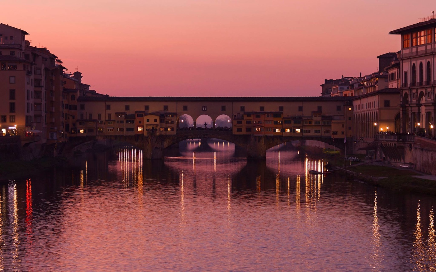 Ponte Vecchio at sunset time