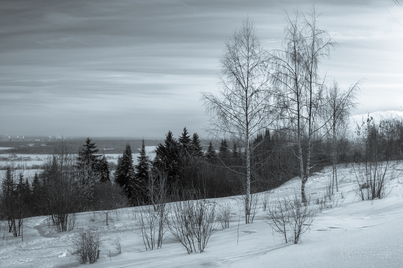 Sonnenaufgang über dem Fluss