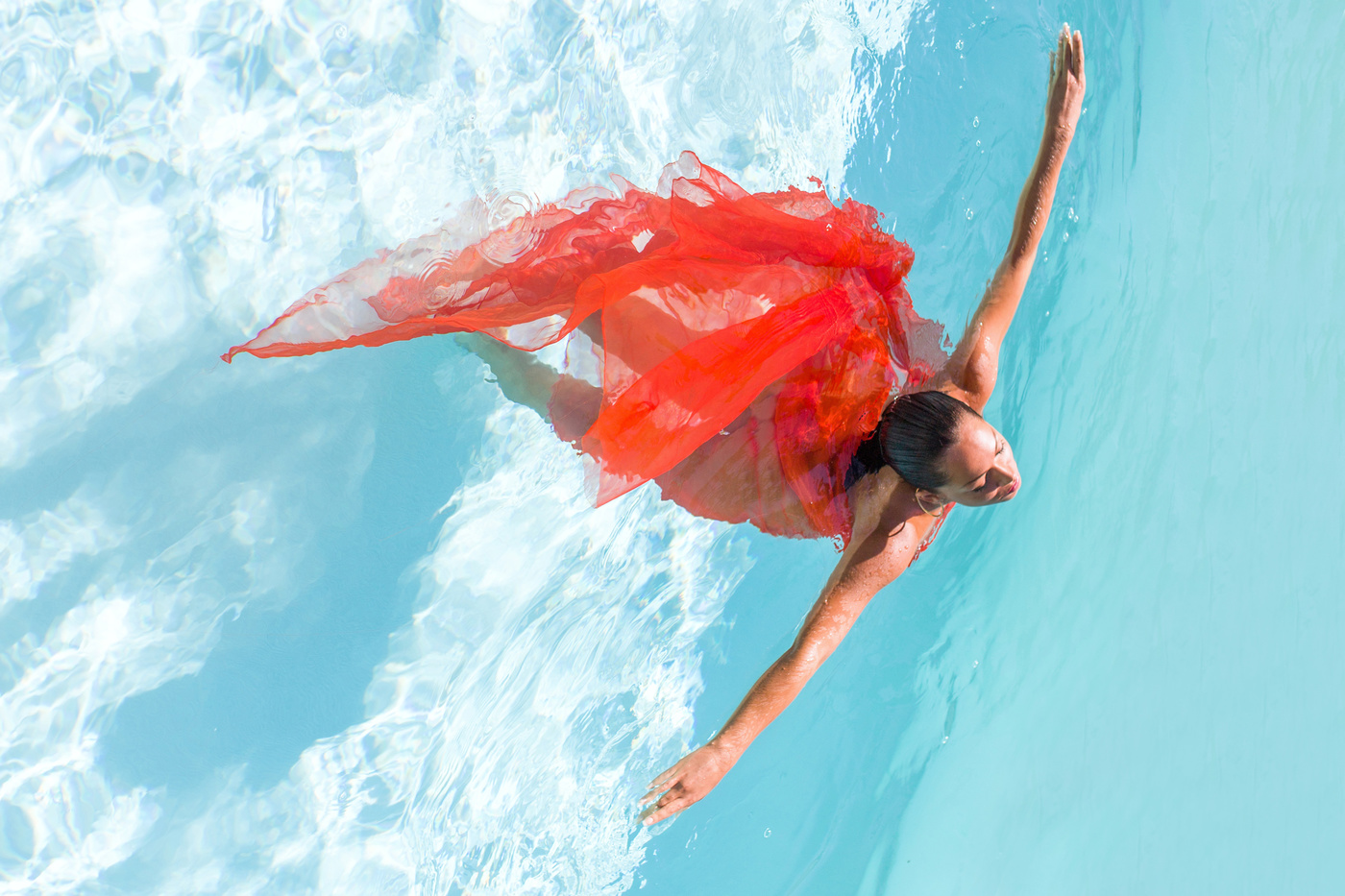 flying trough the water