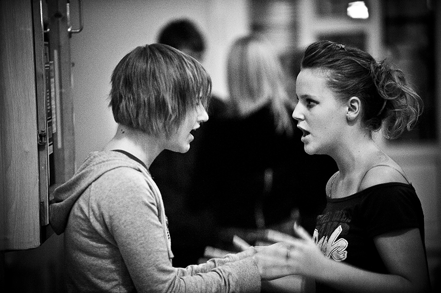 Auf unserer eigenen, über Frauen!