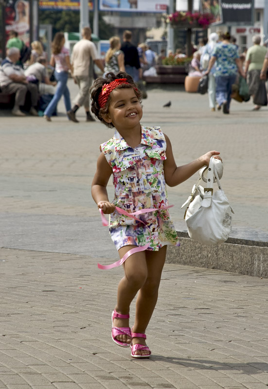 Mulatochka, laufen vorbei.