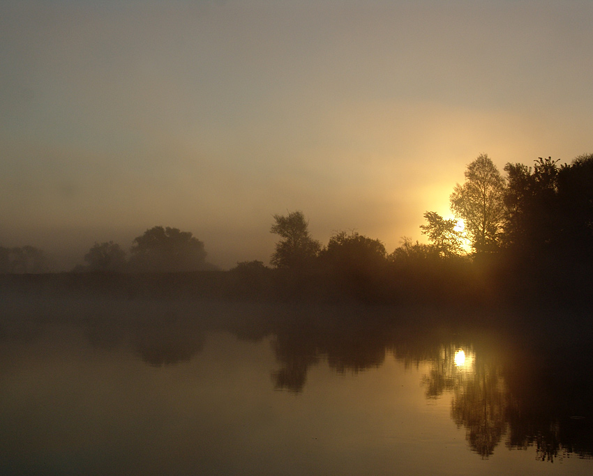 Sonnenaufgang auf dem Dnjepr