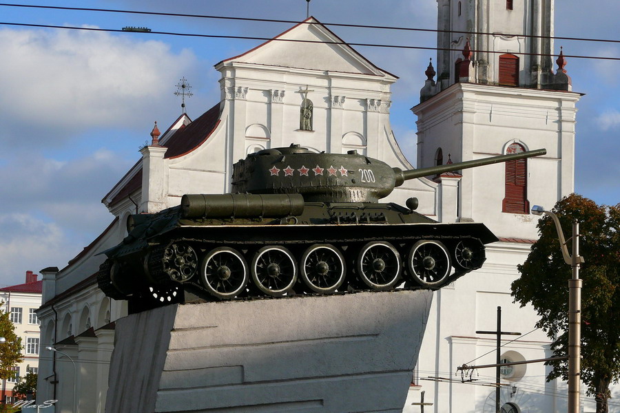 TANK oder eine Kirche?