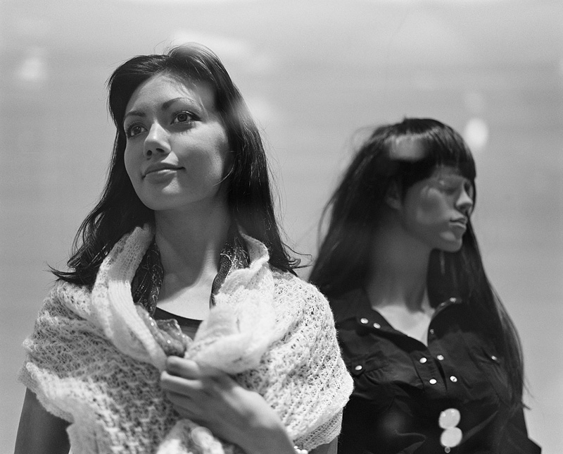 "Sisters" - das Leben eines Dummy ..