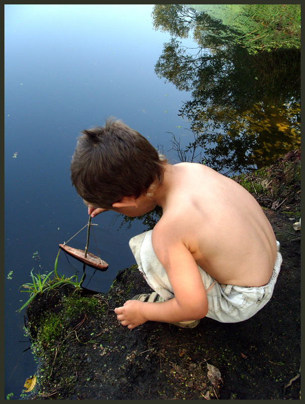 An den Ufern des Flusses ist sehr ruhig