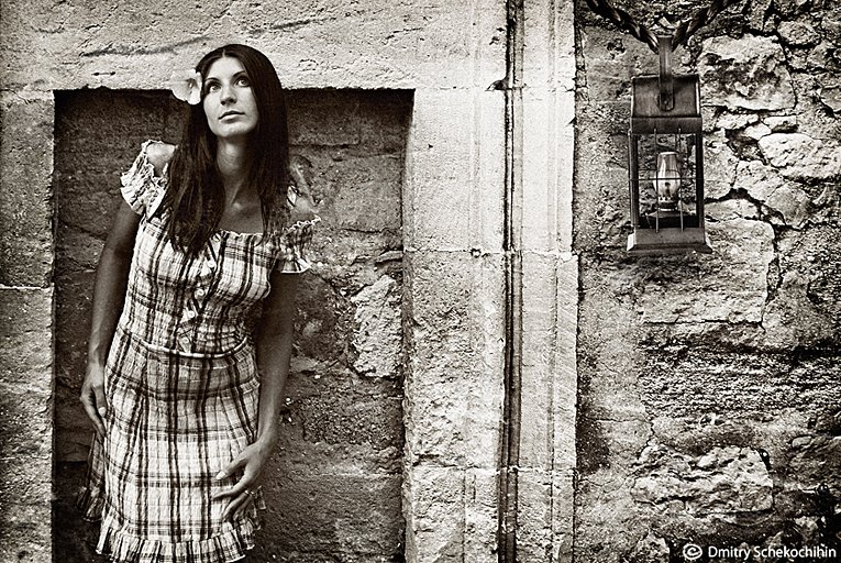 La parodie: caille coiffée