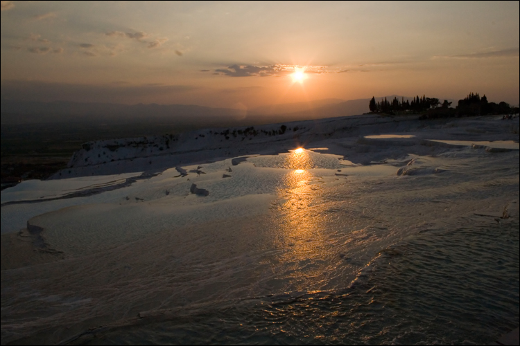 Sunset. Pamukkale