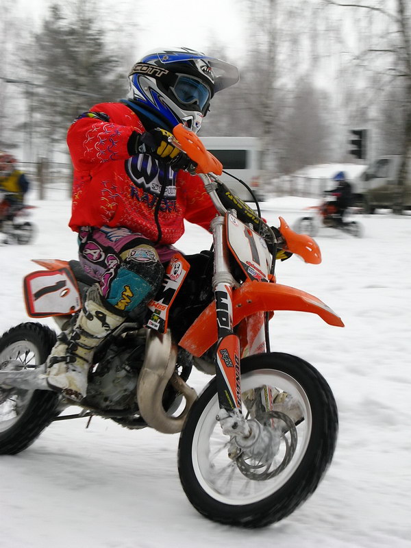 gehen in den Kampf allein Kinder