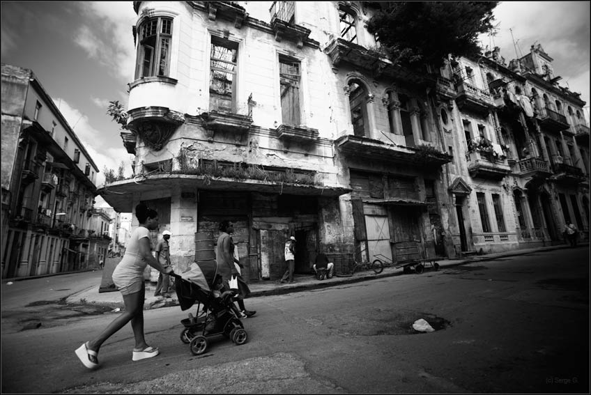 Zu Hause mit Havanna kucheryashkami