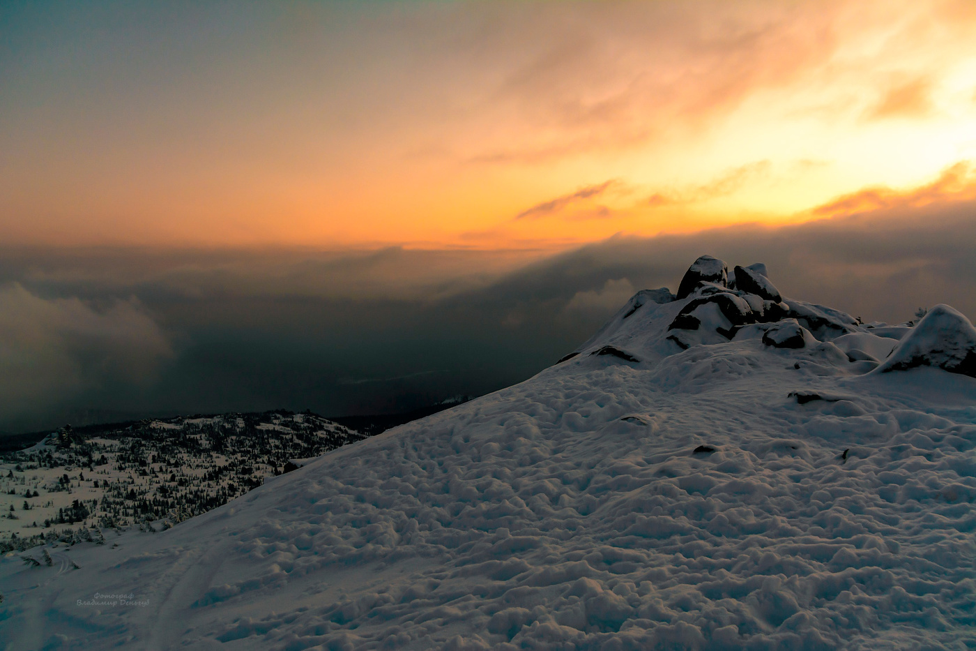 Sonnenuntergang in den Bergen