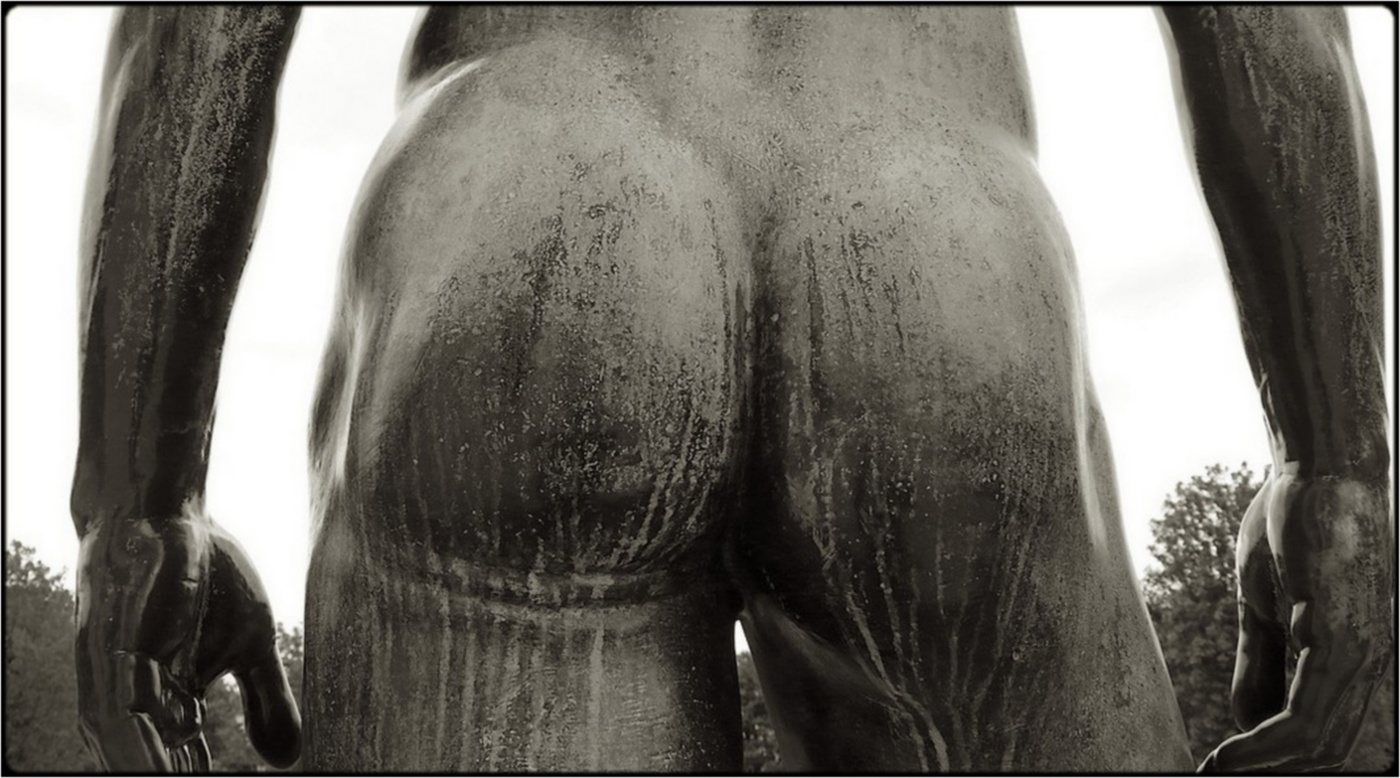 theseus' hinterbacken - theseus' back