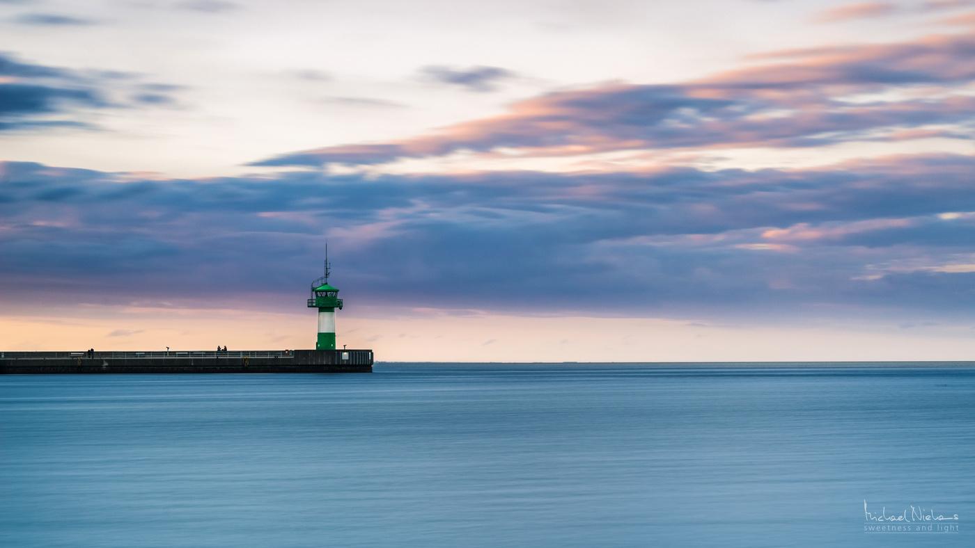 Abend an der Nordermole