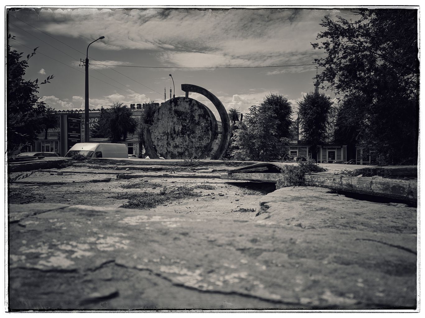 ))))))))))))))))))))