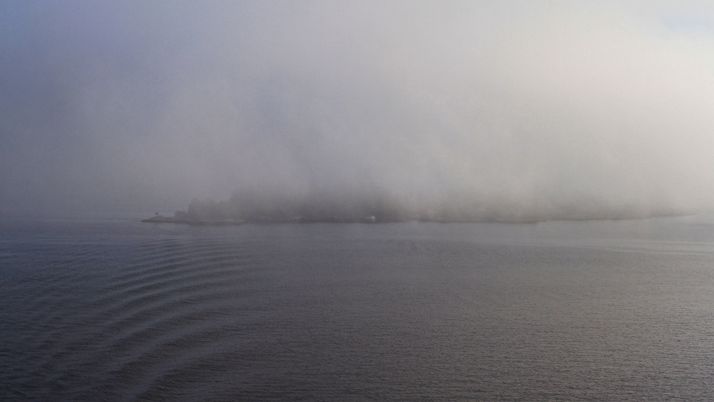 Insel im Nebel