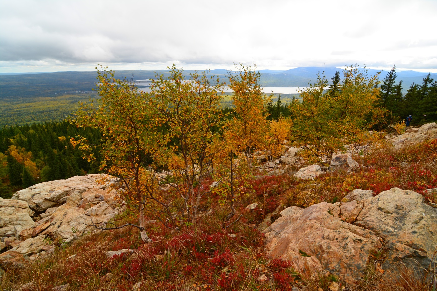 Herbst in den Bergen.