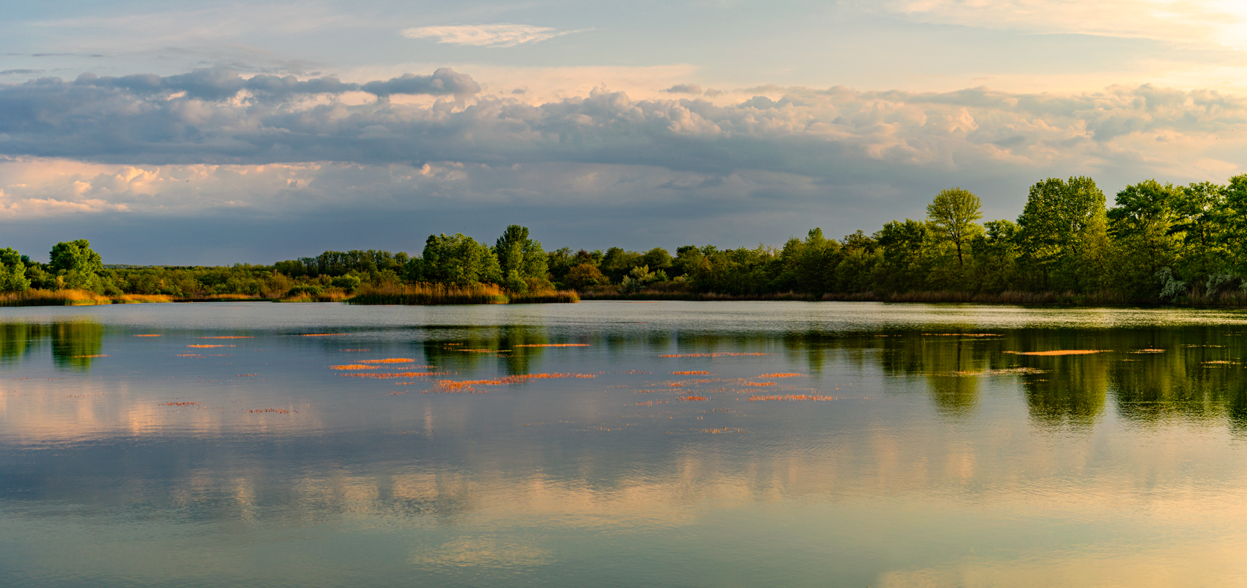 Sonnenuntergang auf dem See
