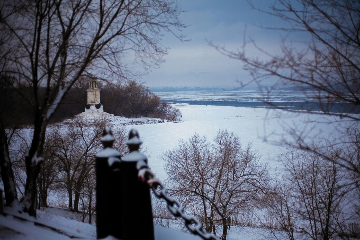 auf der anderen Seite
