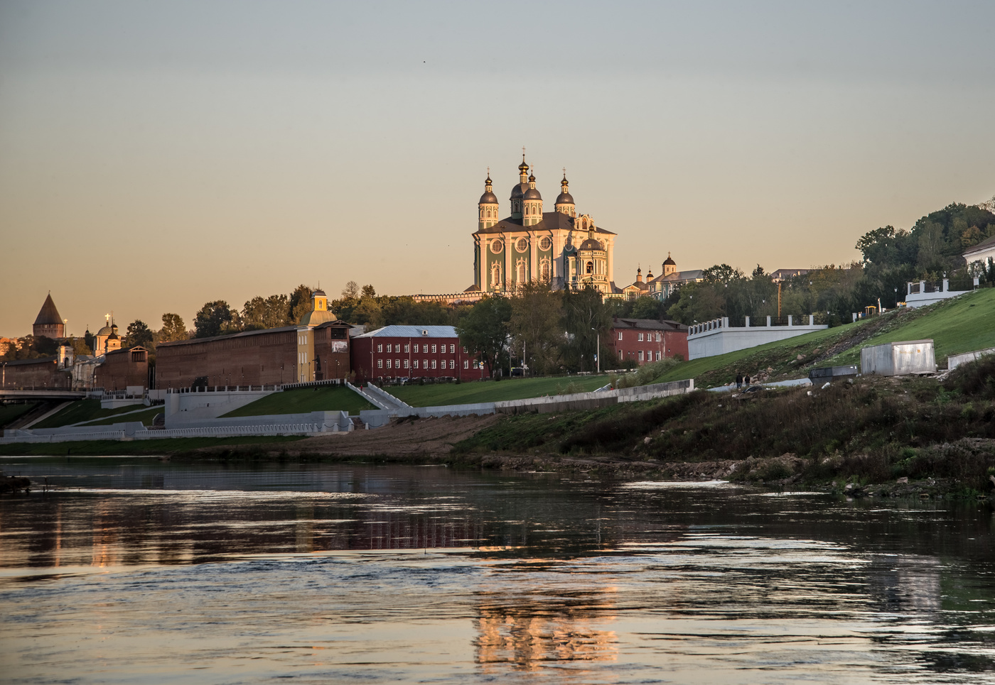 auf der anderen Seite