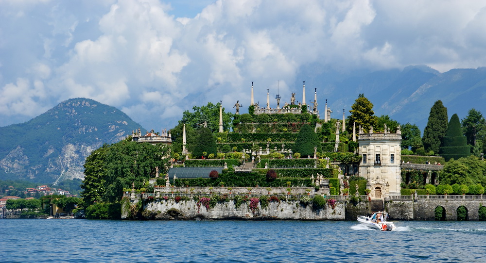 auf der anderen Seite