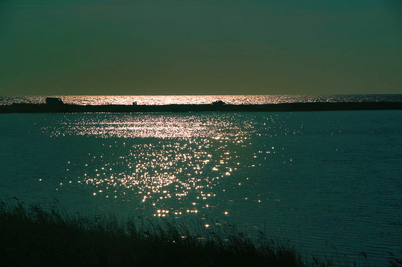 auf der anderen Seite