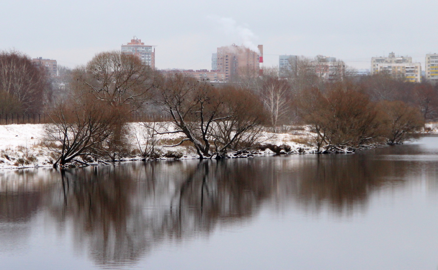 Spiegelglatte Oberfläche.