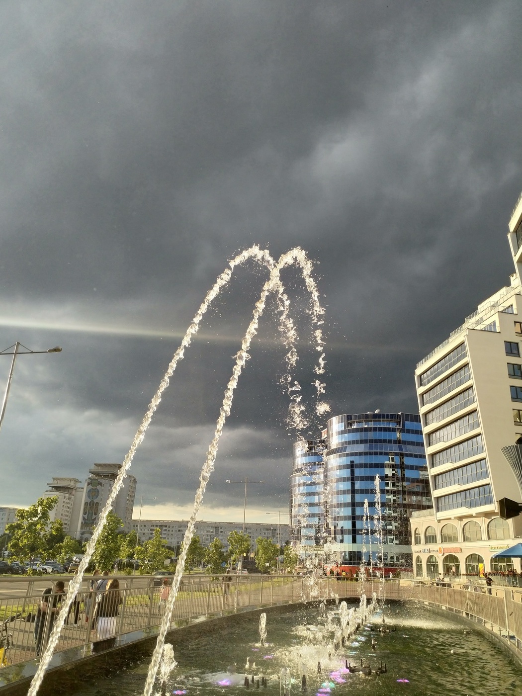 Der Himmel über der Stadt