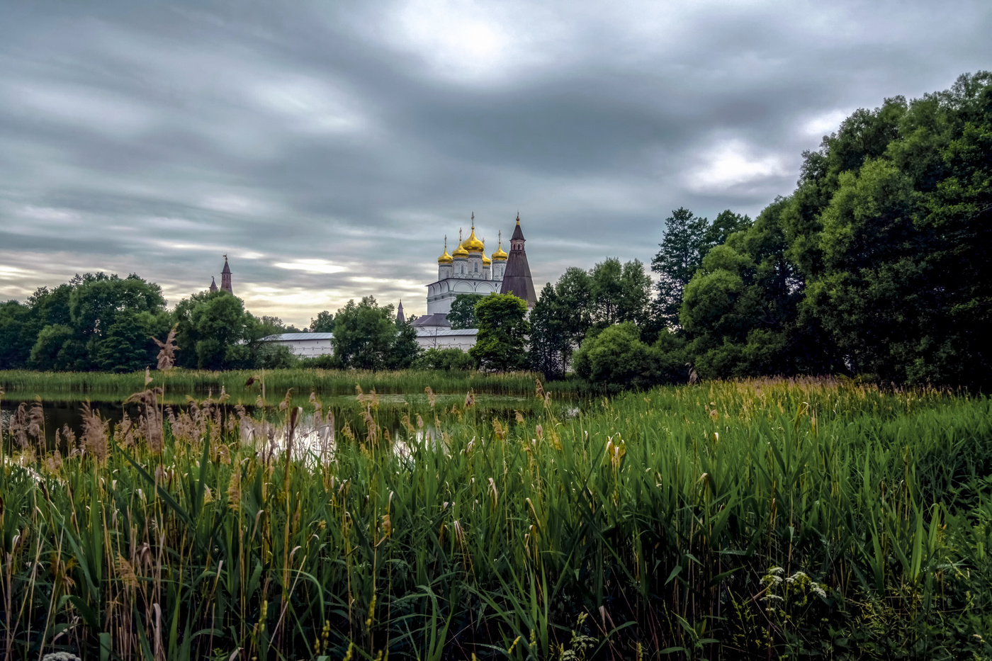 Die Mauern des Klosters