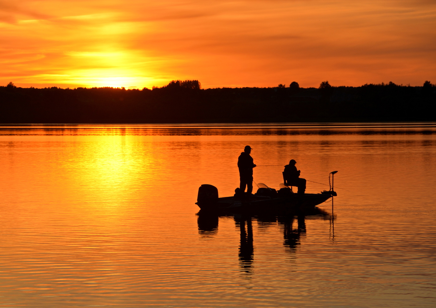 Angeln bei Sonnenuntergang